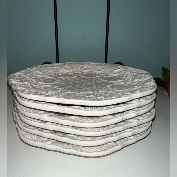 🔥New San Marco Embossed Salad/ Dessert Plates Set Of 6 Made In Italy - Picture 4 of 6